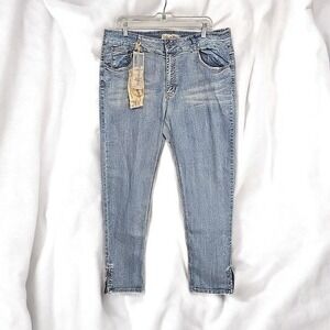 Apollo Jeans‎ Denim Capri Embellished Pockets Zip Hem Jeans Woman 15/16 NWT